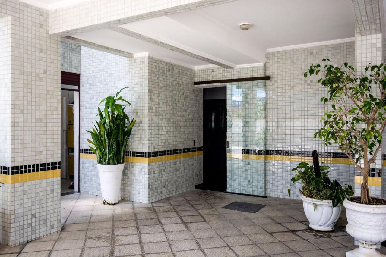 SR701 Apto Beira Mar, no coração da Martim de Sá Apartamento Caraguatatuba Exterior foto