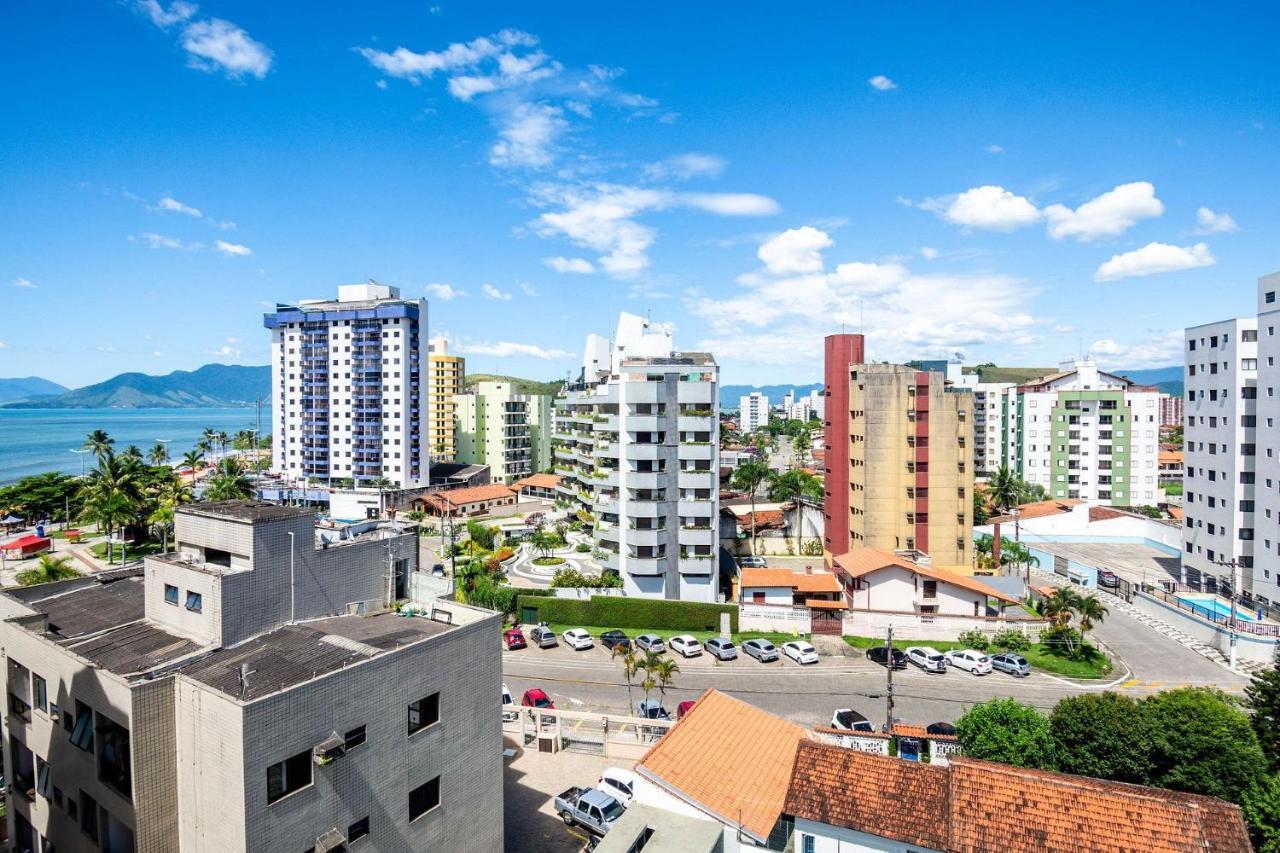 SR701 Apto Beira Mar, no coração da Martim de Sá Apartamento Caraguatatuba Exterior foto