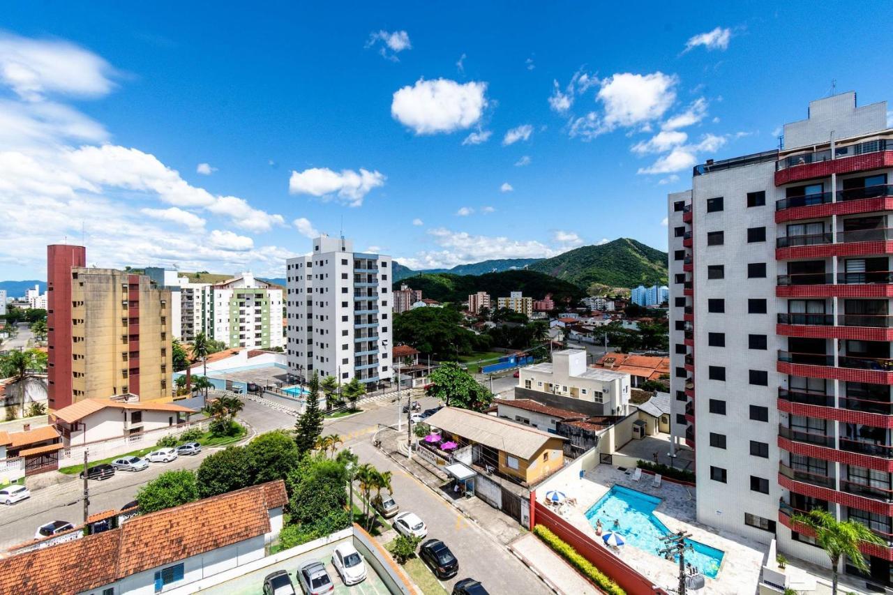 SR701 Apto Beira Mar, no coração da Martim de Sá Apartamento Caraguatatuba Exterior foto